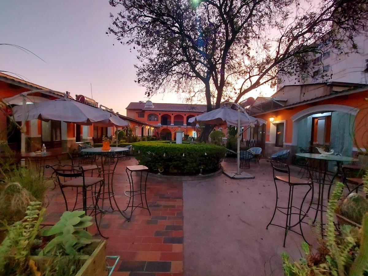 Naupa House Hostel Cochabamba Eksteriør bilde