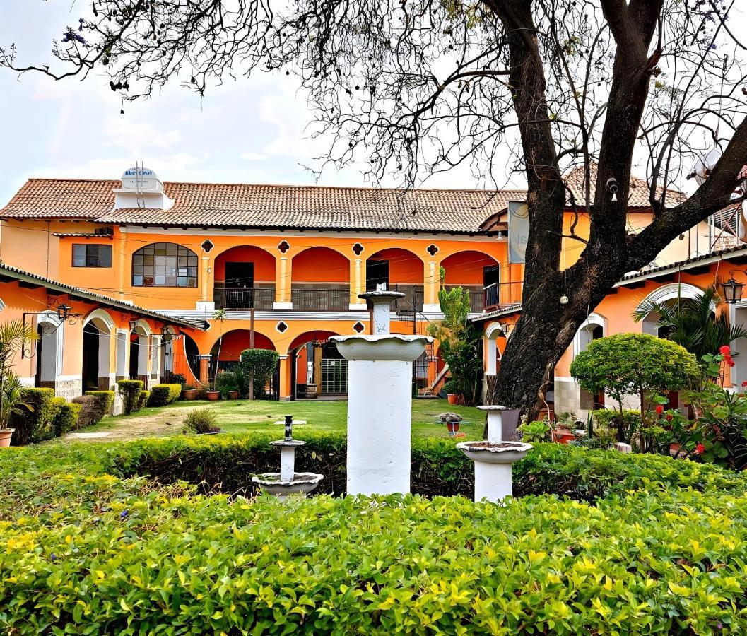 Naupa House Hostel Cochabamba Eksteriør bilde