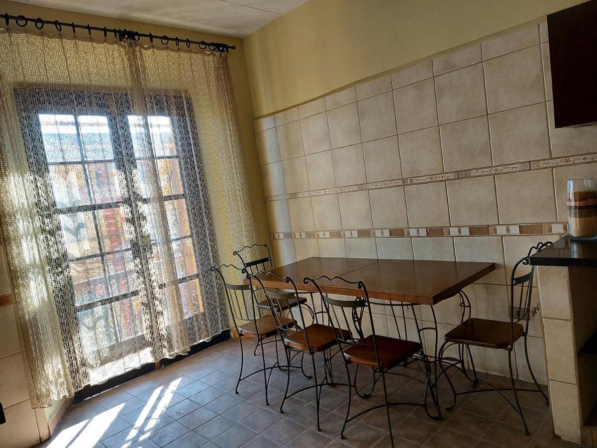 Naupa House Hostel Cochabamba Eksteriør bilde