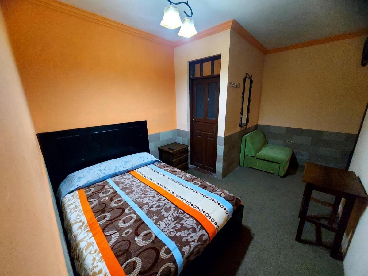 Naupa House Hostel Cochabamba Eksteriør bilde